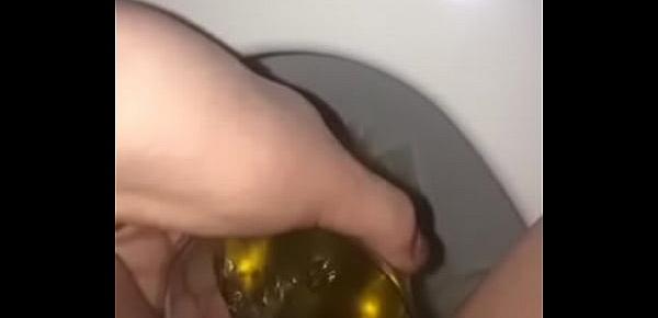  juicy pussy piss in clear cup